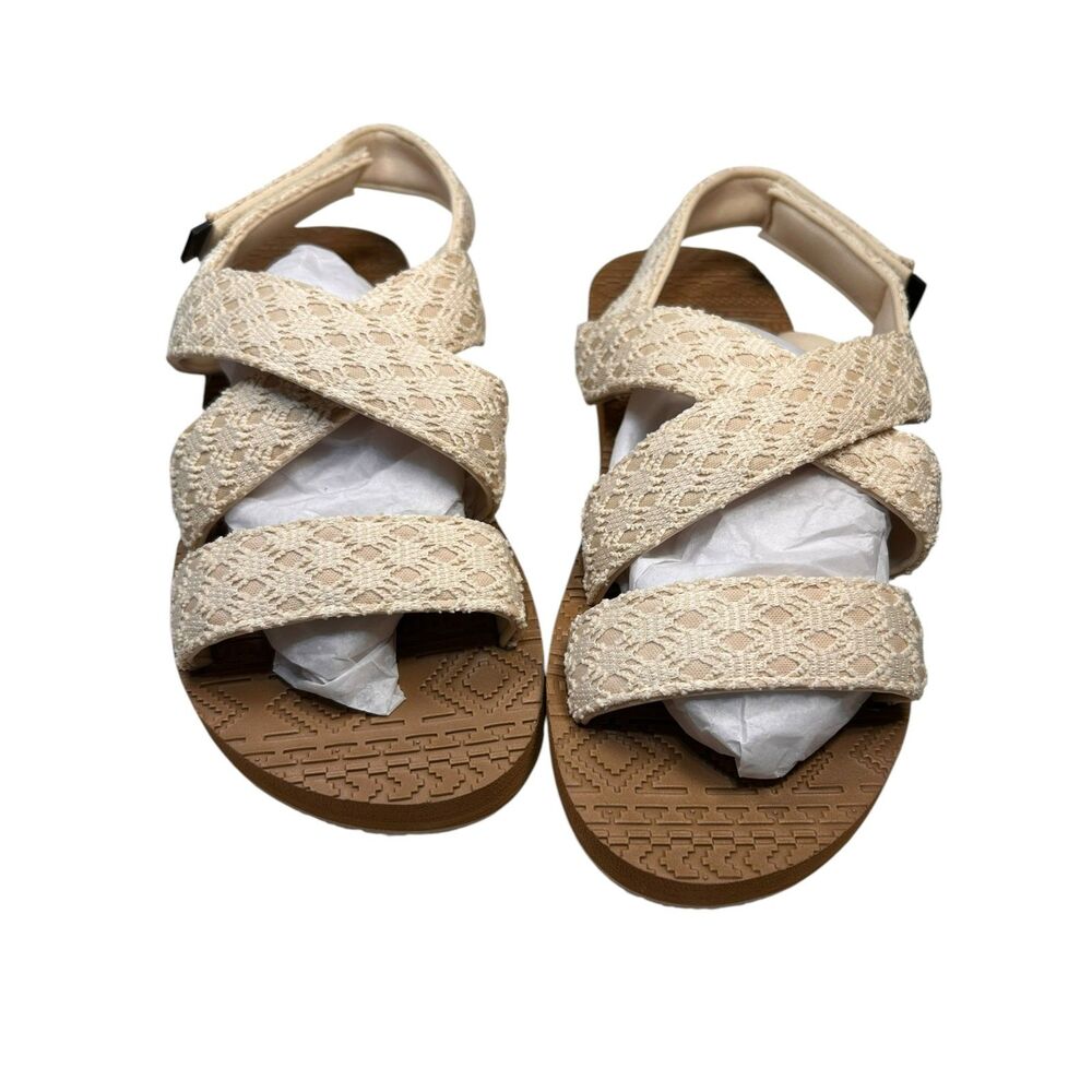 Muk Luks Cream Lace Strap Sandals Size 8 Boho Crochet Slides